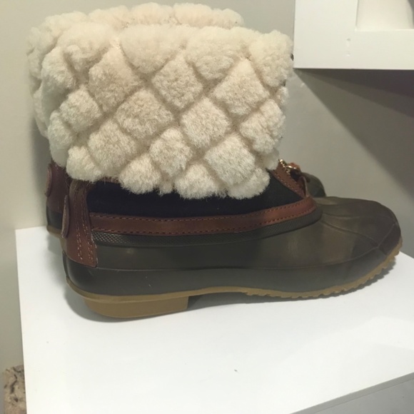 Tory Burch “Abbott” shearling snow/rain duck boots - Picture 2 of 16